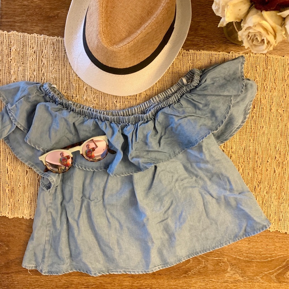 Chambray Off the Shoulder Ruffle Top NWT